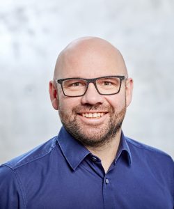 QBIC_PORTRAIT_032302626_FINAL